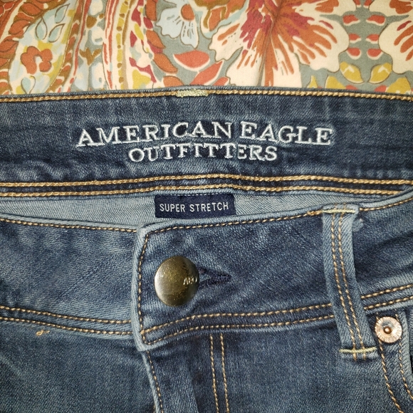 Jeans - Picture 2 of 4